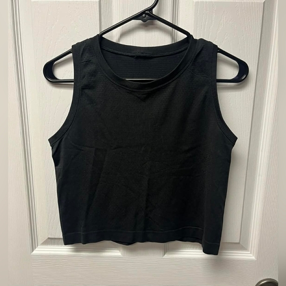Lululemon Breeze By Muscle Crop Tank - Sz 4 - Picture 3 of 4